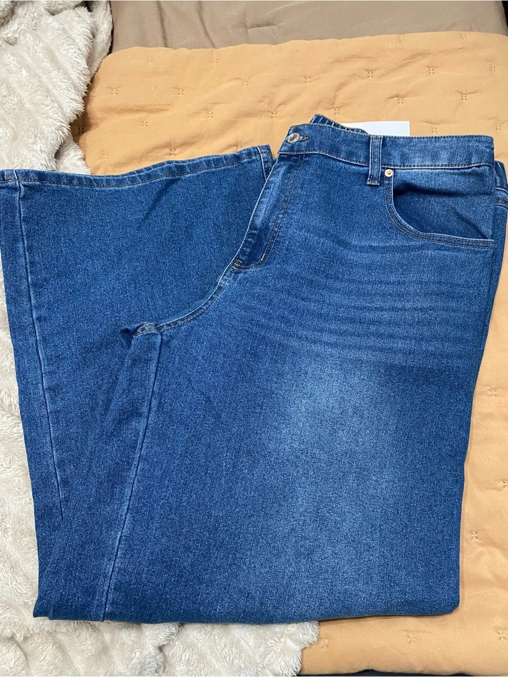 Classic women's Blue Denim Jeans - Comfortable Everyday Fit Wide leg
